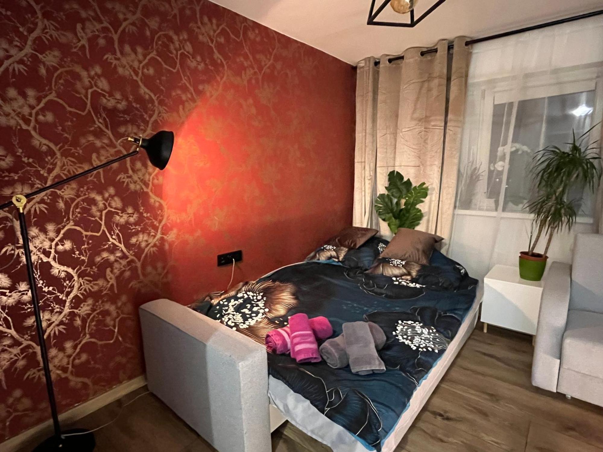 Kameralna Kawalerka W Stylu Loftu Blisko Centrum Warsawa Bagian luar foto